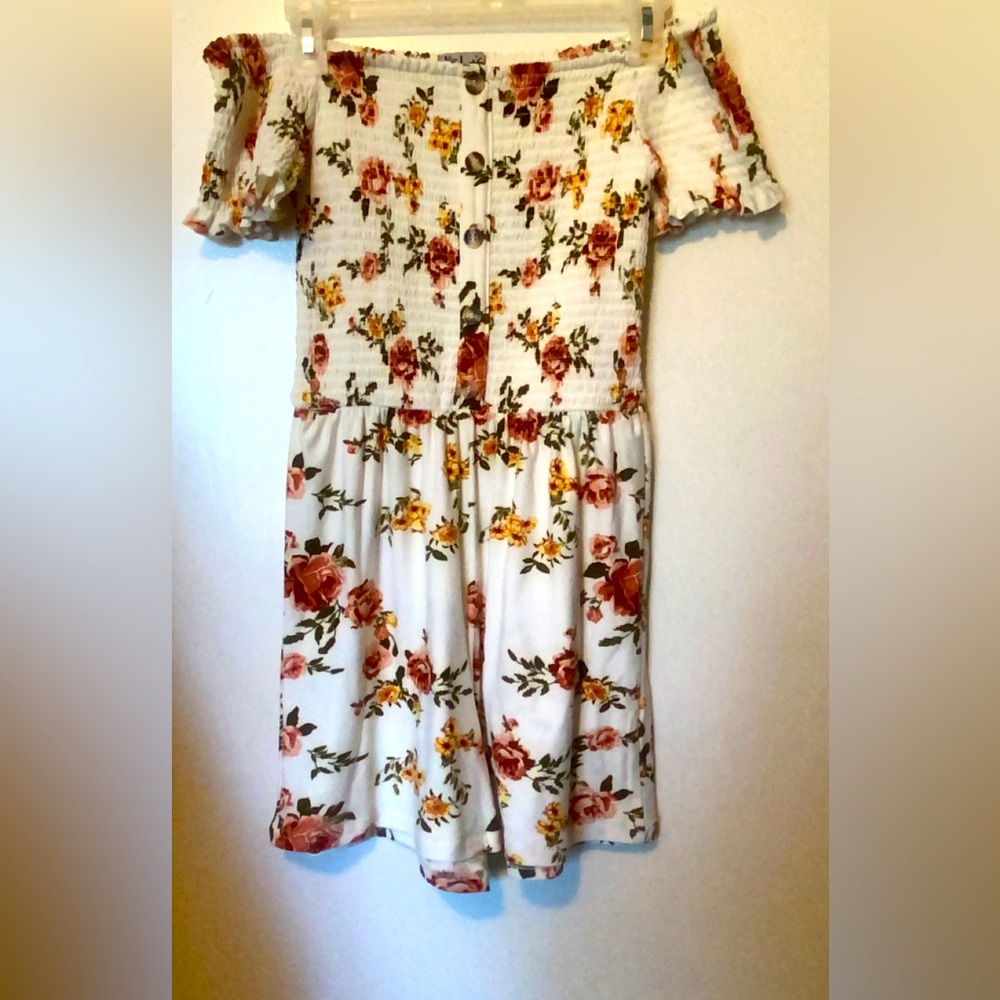 Flower print off the shoulder romper